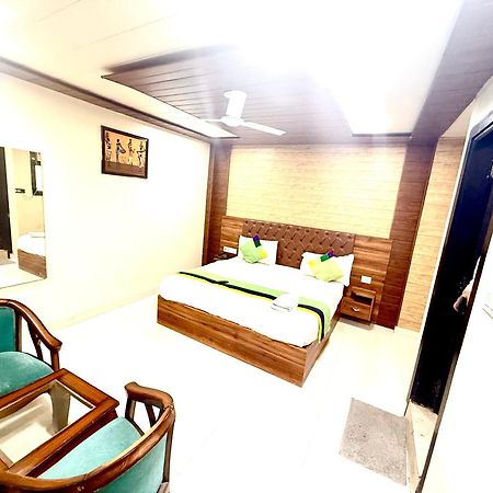 Hotel Tej International Plaza Near Igi Airport Delhi 新德里 外观 照片