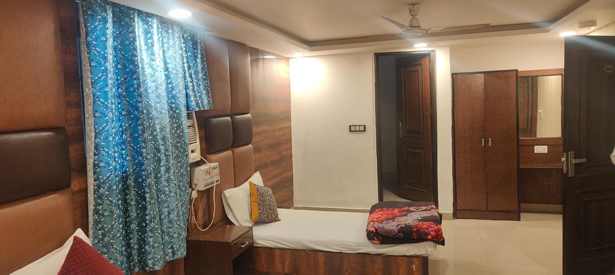 Hotel Tej International Plaza Near Igi Airport Delhi 新德里 外观 照片
