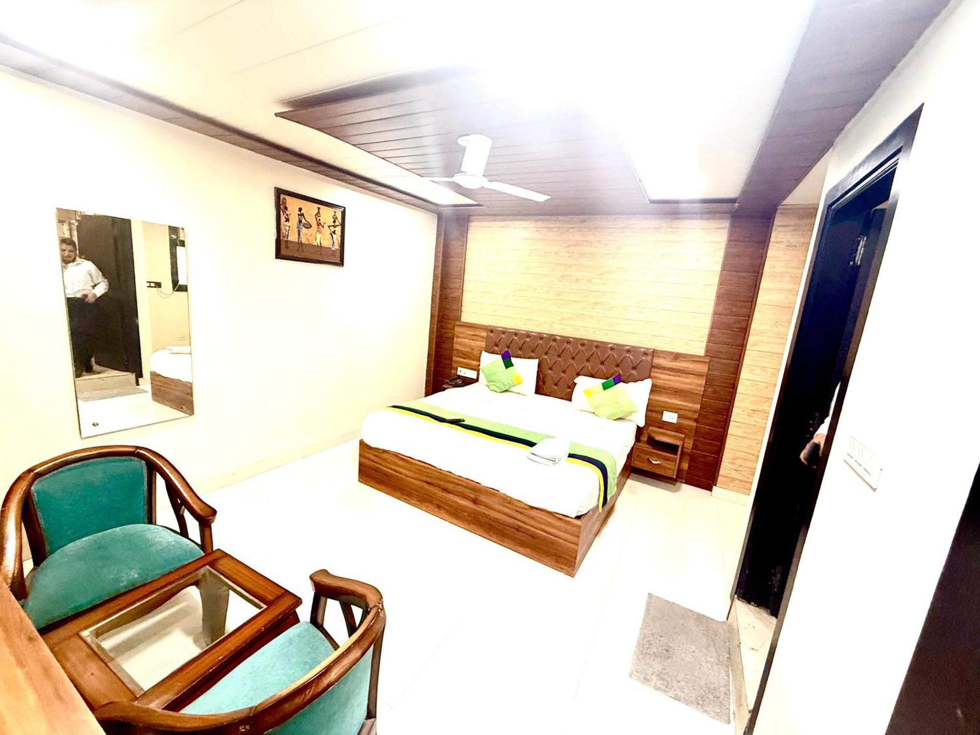 Hotel Tej International Plaza Near Igi Airport Delhi 新德里 外观 照片