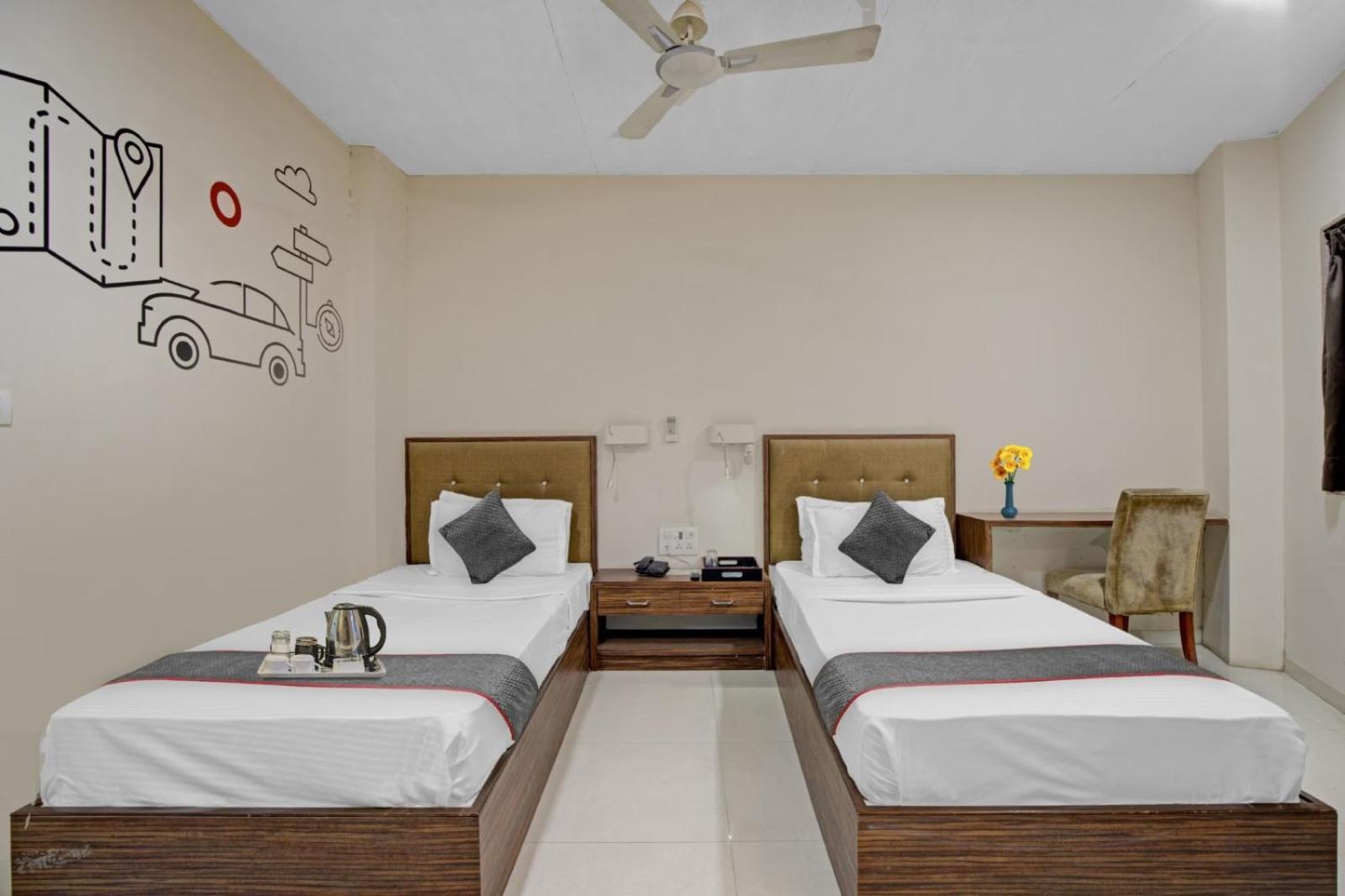 Hotel Tej International Plaza Near Igi Airport Delhi 新德里 外观 照片